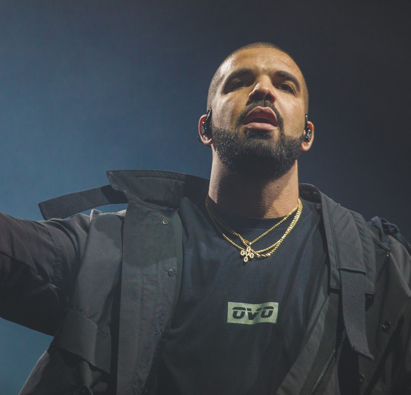 Rap Superstar Drake Verschenkt Im Musikvideo Zum Song God S